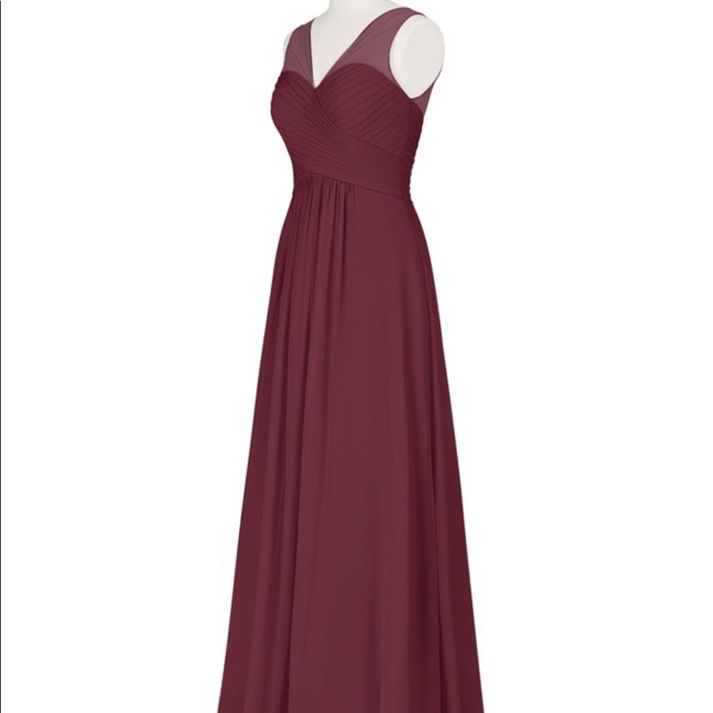 5’5” WINE COLOR BRIDESMAID DRESS